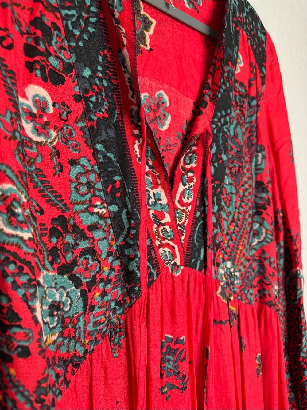Free People If You Only Knew Maxi Dress Small Red Floral Boho As Seen On Tyra - Picture 6 of 9